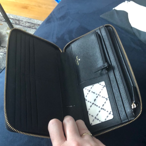 Kate Spade large black wallet - Picture 3 of 5